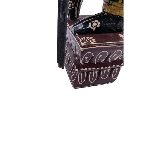 Pair of rajasthani wooden statue handicraft painted royal gate keeper watch man - Picture 11 of 12